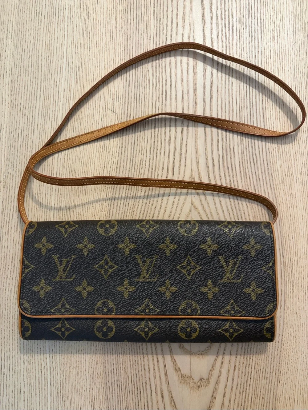 Louis Vuitton Monogram Crossbody Bag - Brown